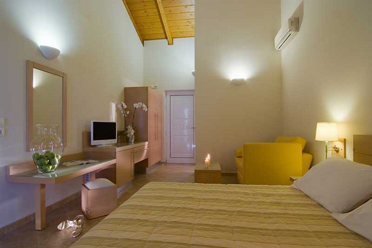 Verde Al Mare Boutique Hotel Valira Экстерьер фото